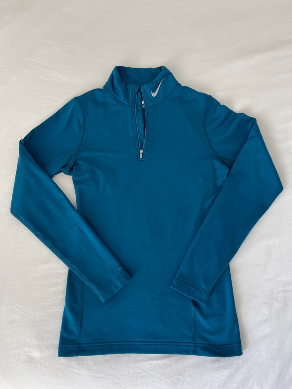Nike Women’s Teal-Lake Quarter-Zip Long Sleeve Top